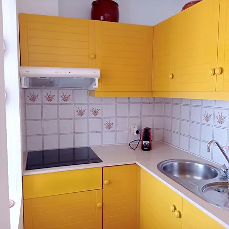 בית נופש Bouganville *